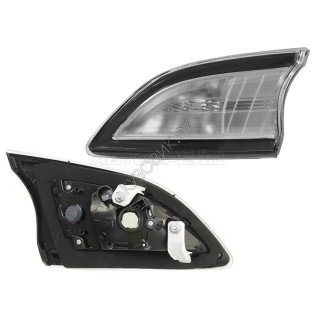 Фонарь в крышку багажника MAZDA 3/AXELLA 08-13 прав 5D TYC