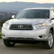 Передний бампер в цвет кузова Toyota HighLander XU40 (2007-2009)